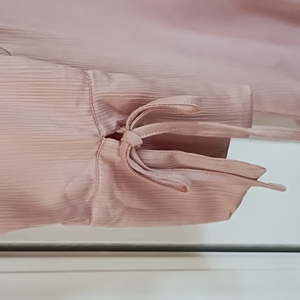 Motherhood Maternity Blouse Womens Size Small Vacay Resort Long Sleeve Soft Pink - Picture 3 of 8